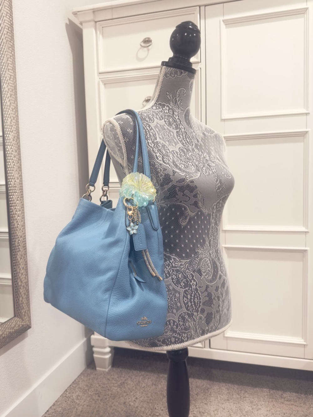 🩵🌼 Coach Madison Phoebe Cornflower Blue Pebbled Leather Shoulder Bag - EUC! - Picture 4 of 16